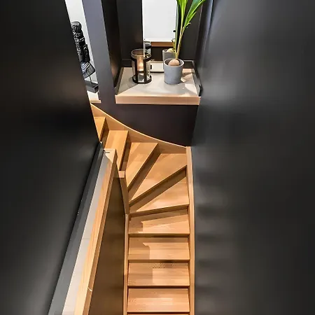 Roomsly I 1889 Building Near Bryggen 아파트 *