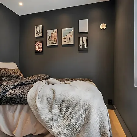 Roomsly I 1889 Building Near Bryggen Apartment Bergen