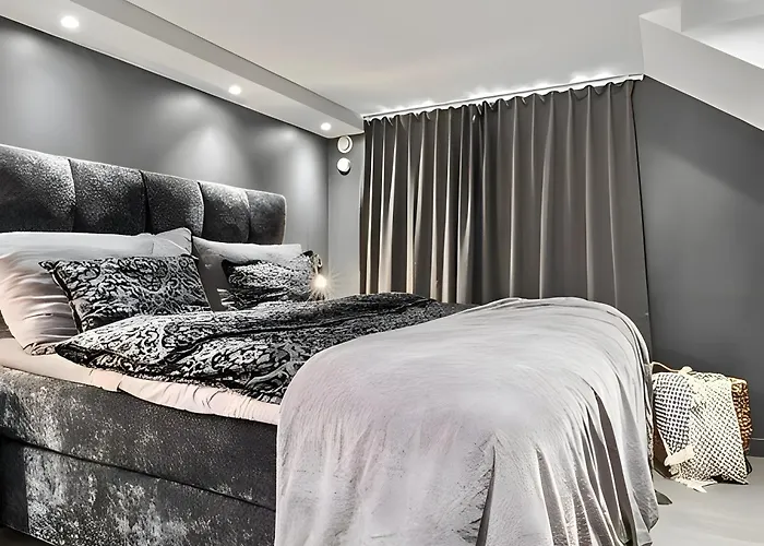 Roomsly I 1889 Building Near Bryggen Апартаменты